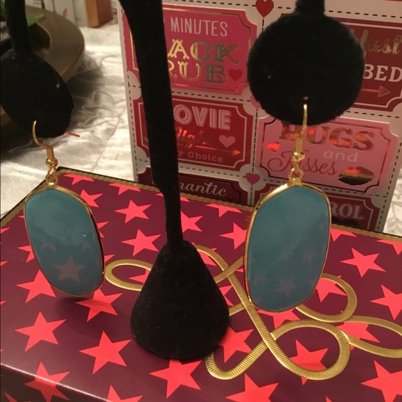 FINAL PAIR~Black Onyx- 18KT Oval dangle EARRINGS💥 - Picture 3 of 4